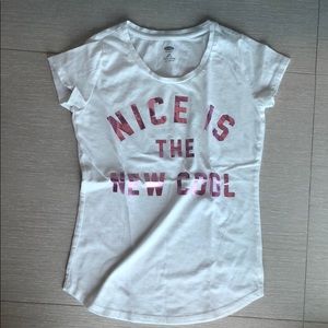 It’s a white and pink girls shirt.